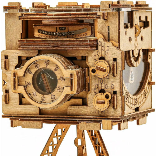 ClueBox - Sherlock's Camera